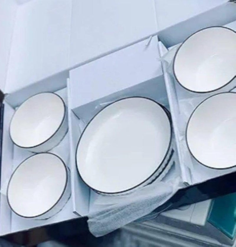 طقم عشاء بورسلين فاخر مستورد، اصنع أي كمية لذكرى مميزة، تصميم فاخر، ألوان أنيقة، ومتانة تدوم لسنوات في مطبخك دون أن تتأثر (عبوة من 6 قطع).